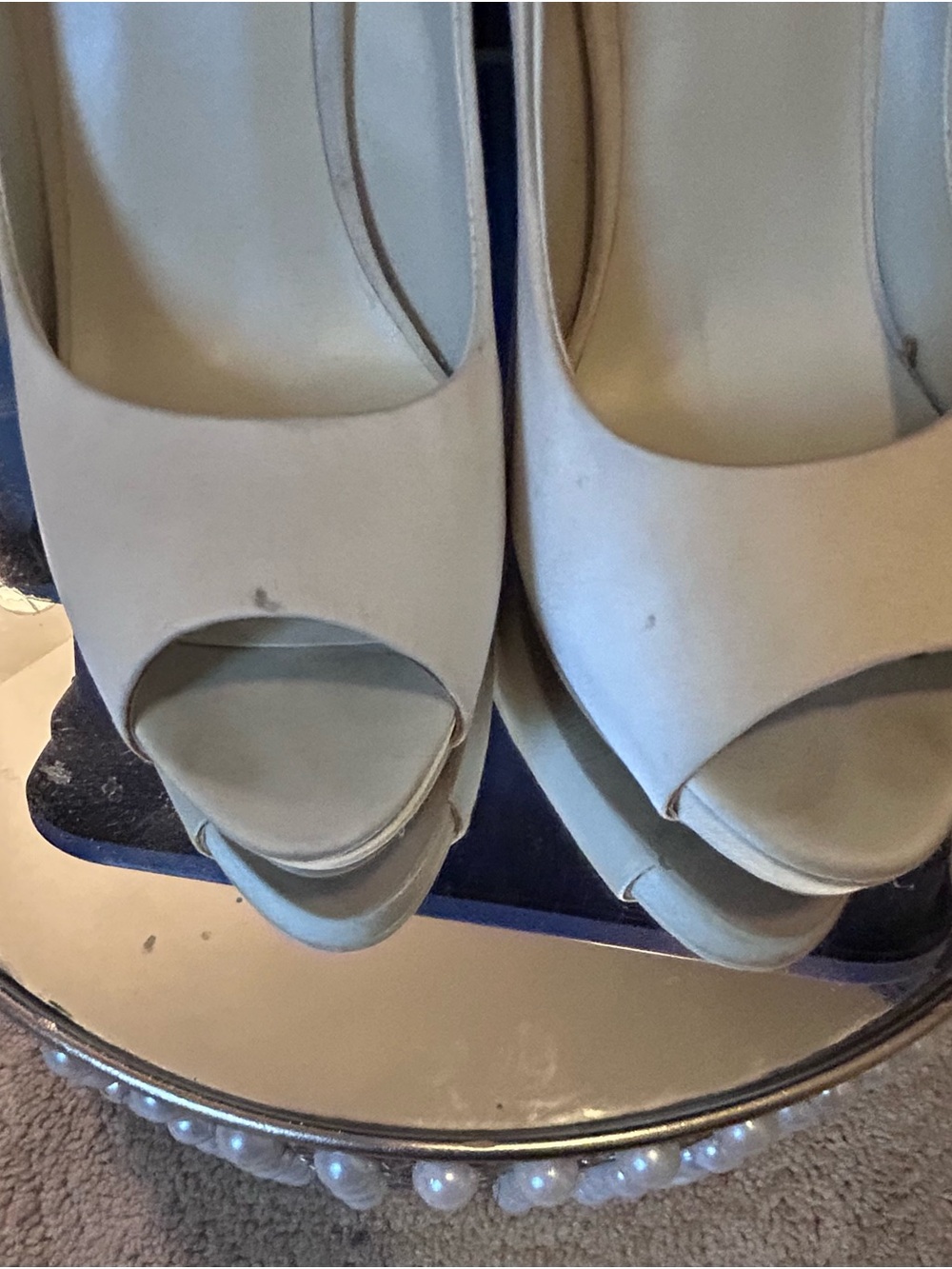 Badgley Mischka Ivory Peep-Toe Platform Heels with Crystal Embellishment 8.5 - Picture 8 of 13